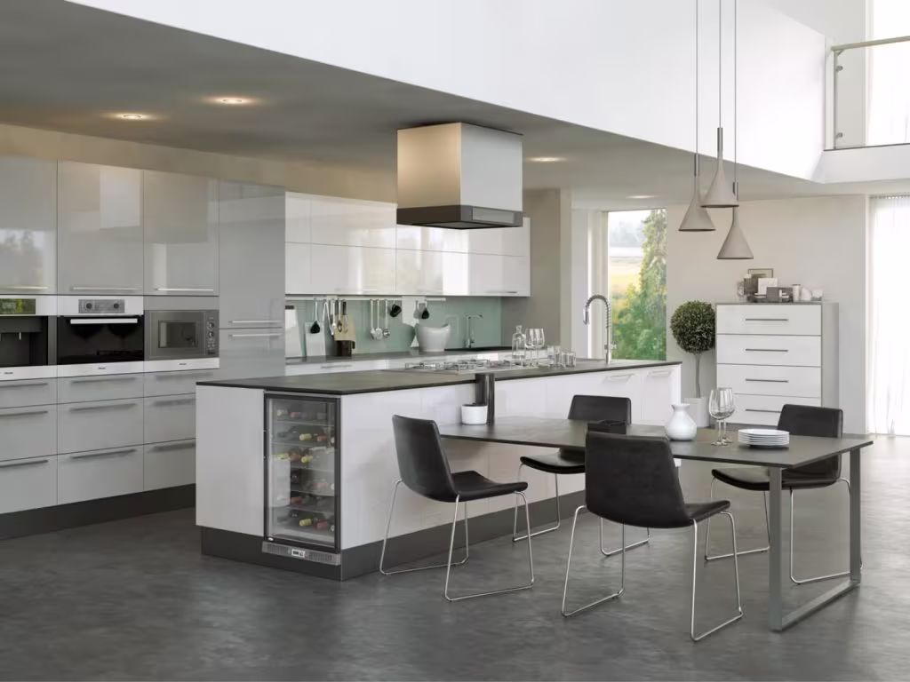 High gloss open plan kitchen